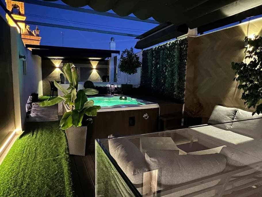 Elegant Duplex 3 Master Bedrooms And Private Sevilha Exterior foto